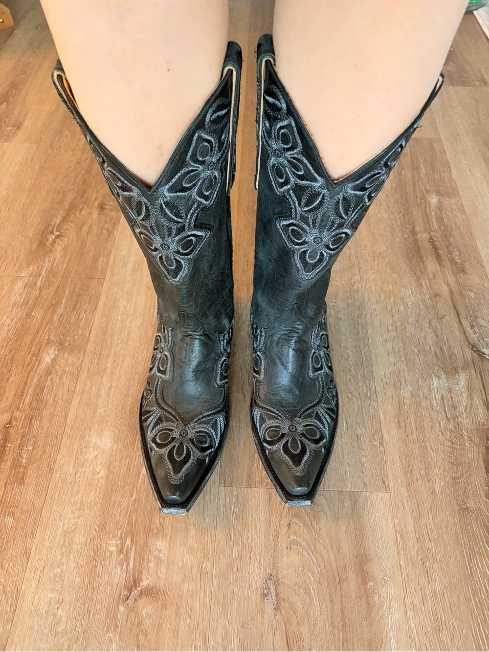 Old Gringo Black Floral Embroidered Western Boots